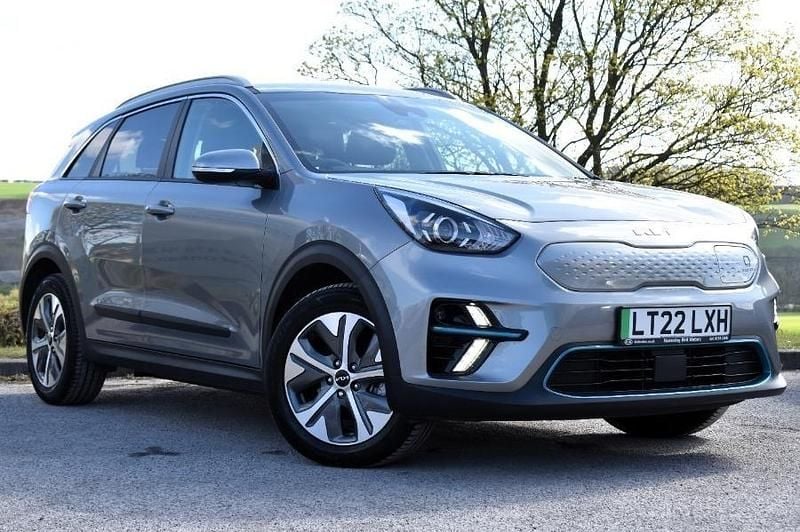 Grey Used 2022 Kia e-Niro 2 SUV | £14,350 (Good price) - Image 1/3