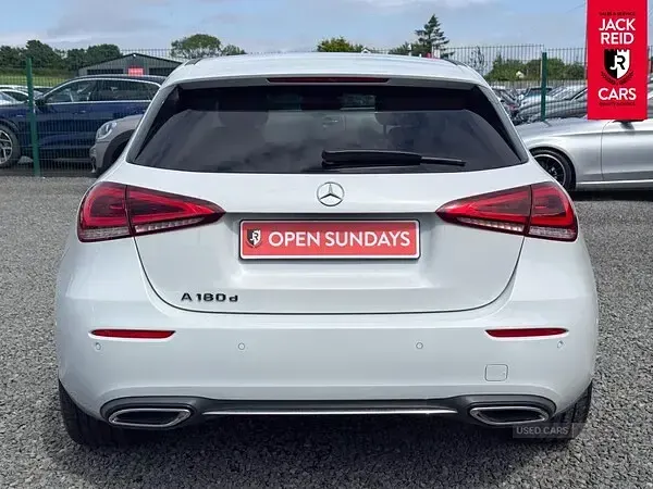 Used Mercedes A180 Executive 116 HP (85 kW) 2022 White Hatchback