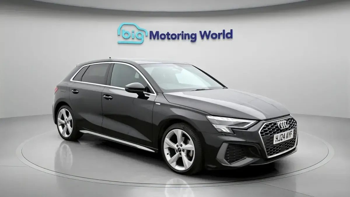 Used Audi A3 Sportback S-Line 150 HP (110 kW) 2024 Hatchback