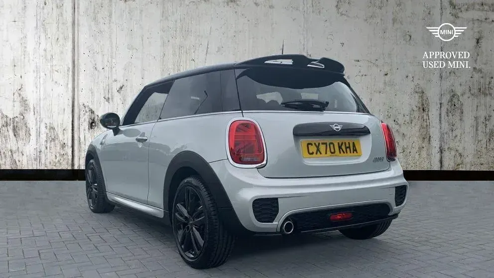 Used Mini Cooper Hatch 134 HP (98 kW) 2020 Silver Hatchback
