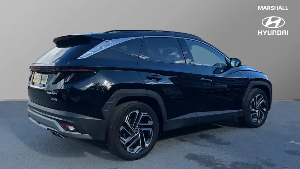 Used Hyundai Tucson Ultimate 215 HP (158 kW) 2025 Black SUV