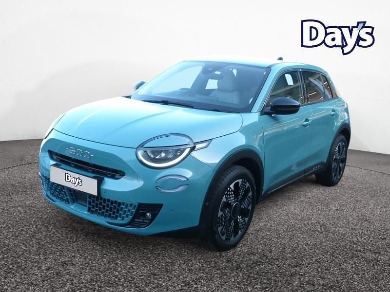 Used Fiat 600 La Prima 2025 Blue SUV