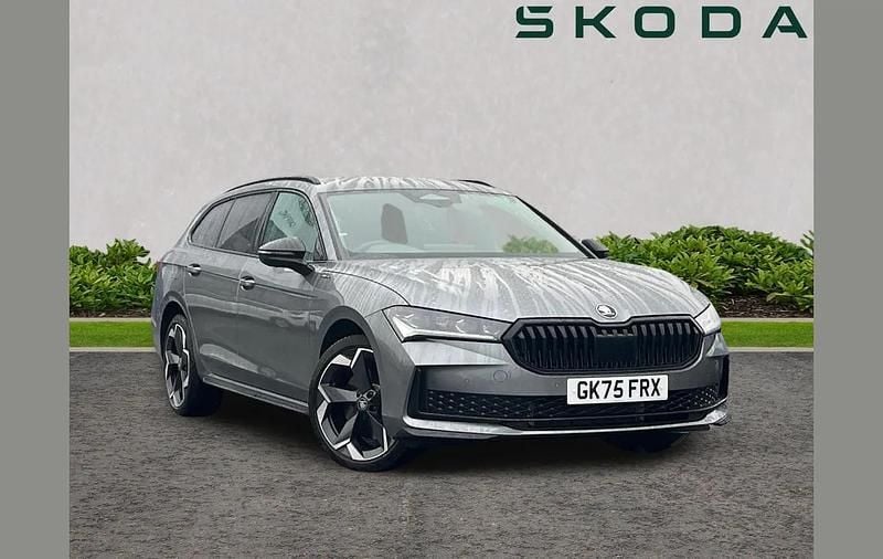 Used Skoda Superb SportLine 200 HP (147 kW) 2025 Grey Estate