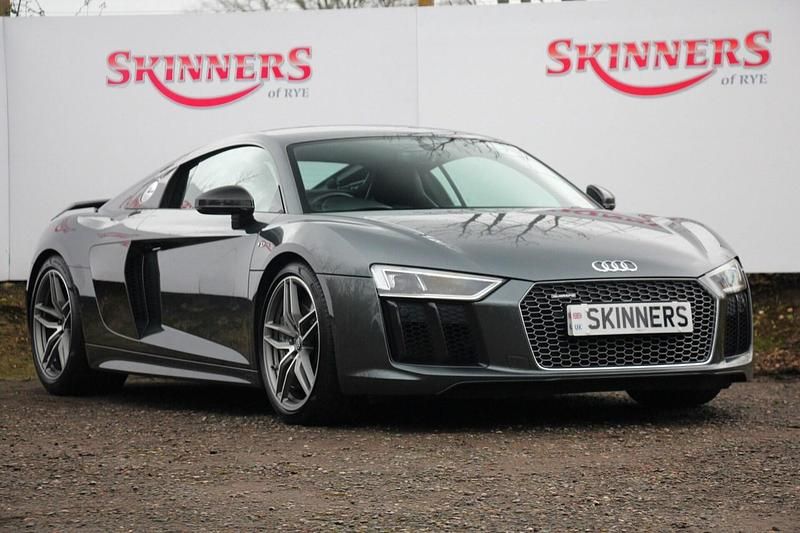 Used Audi R8 Coupé 610 HP (448 kW) 2015 Grey Coupe