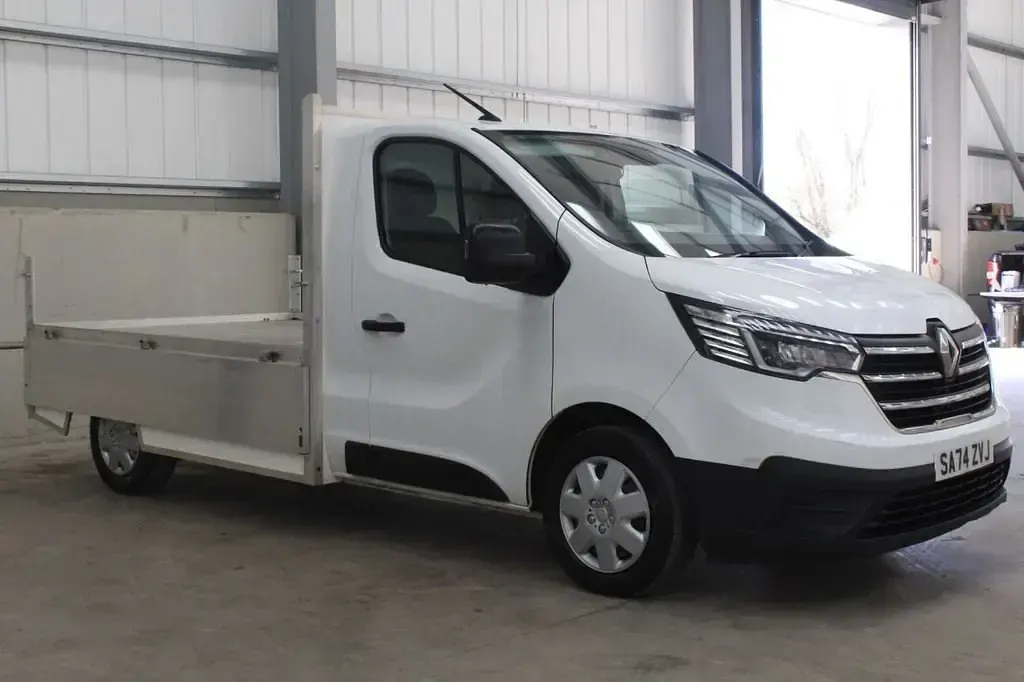 Begagnad Renault Trafic 2024 Vit