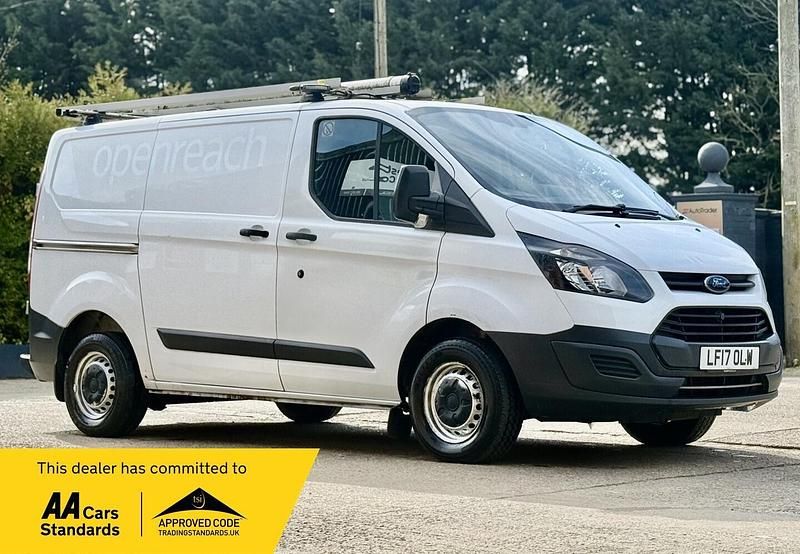 Used Ford Transit Custom 105 HP (77 kW) 2017 White Van