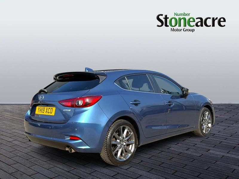 Used Mazda 3 Inclusive 121 HP (88 kW) 2019 Blue Hatchback