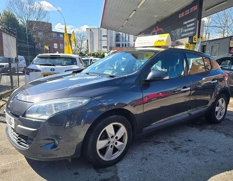 Used Renault Mégane III Dynamique 110 HP (80 kW) 2011 Grey Hatchback