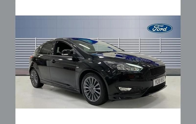 Black Used 2018 Ford Focus ST-Line Hatchback | £8,408 (Good price) - Image 1/4