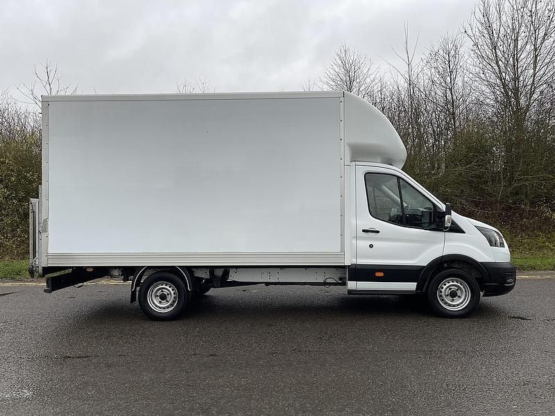 Used Ford Transit S 130 HP (95 kW) 2021 White Cabriolet