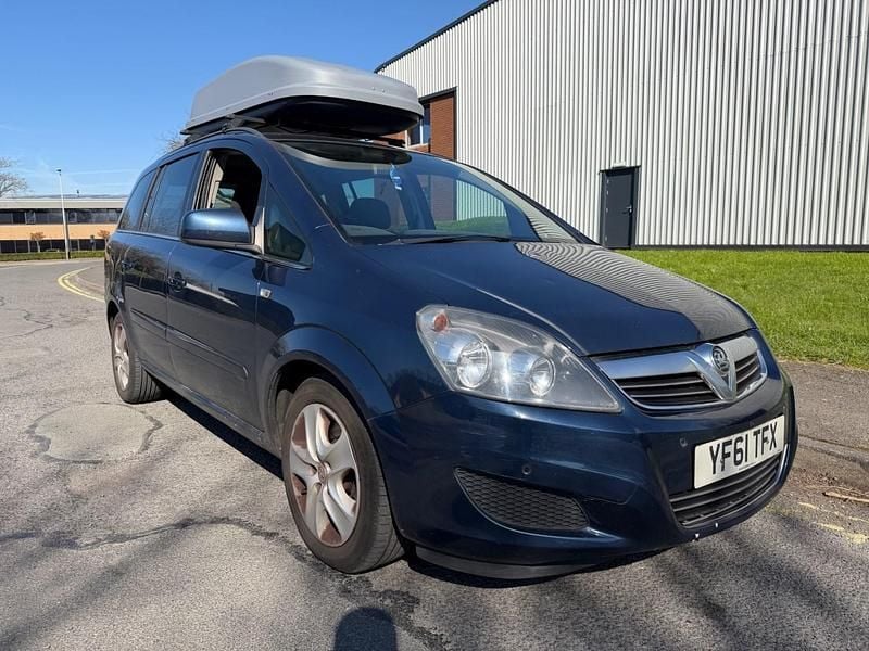 Used Vauxhall Zafira 110 HP (80 kW) 2011 Blue MPV