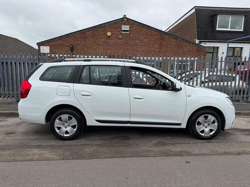 Używany Dacia Logan MCV 90 KM (66 kW) 2017 Biały Kombi