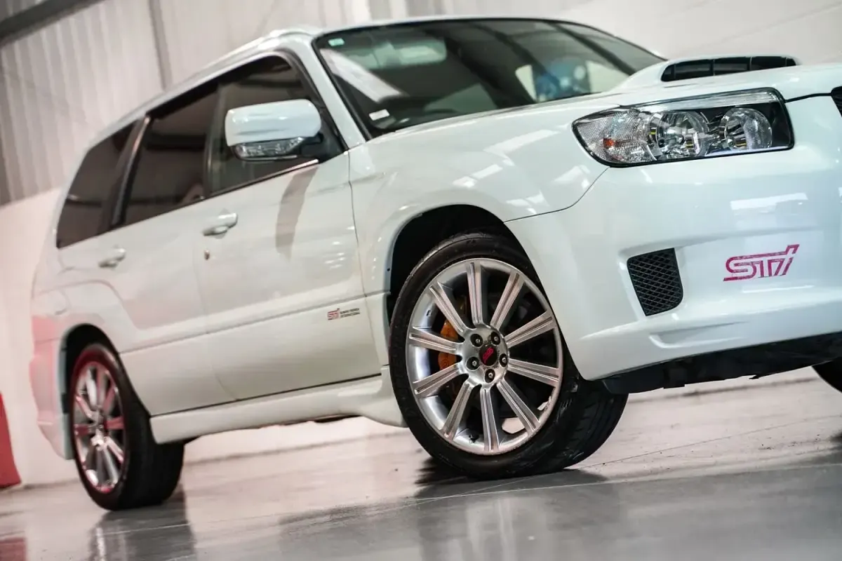 Used Subaru Forester 2005 White SUV