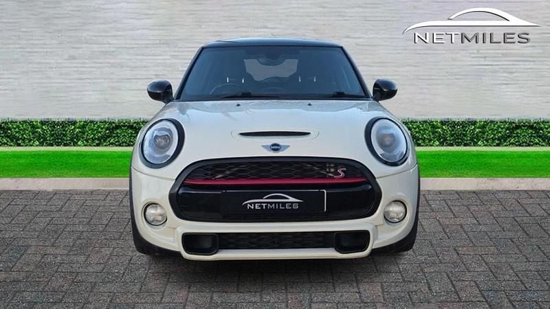 Used Mini Cooper S Hatch 2016 White Hatchback