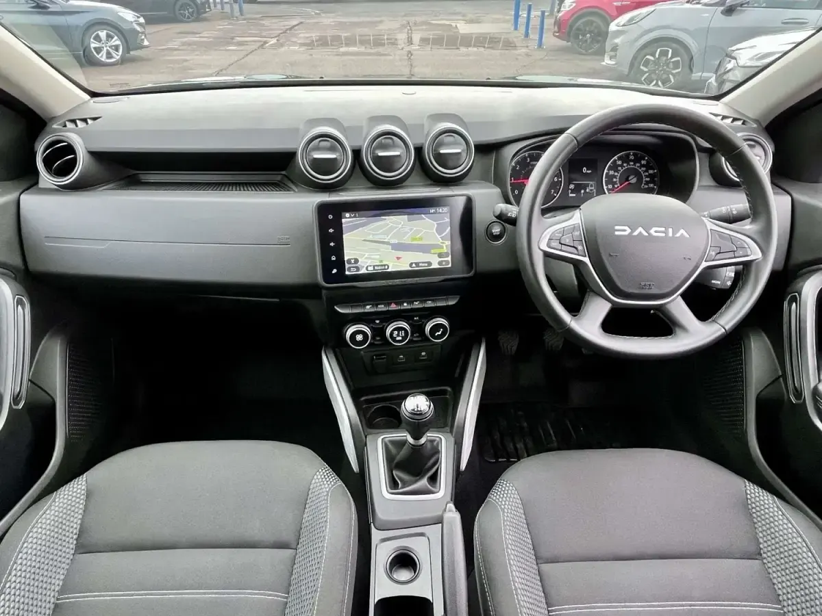 Usado Dacia Duster Journey 2024 Verde Citadino