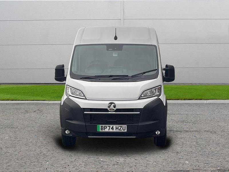 Used Vauxhall Movano 202 kW (275 HP) 2024 White