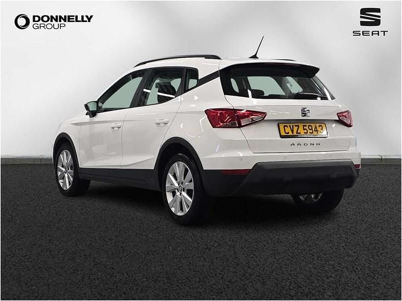 Used Seat Arona SE Technology 94 HP (69 kW) 2021 White SUV