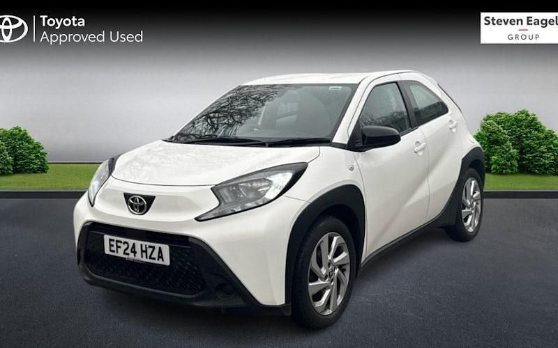 Used Toyota Aygo X PURE 72 HP (52 kW) 2025 SUV