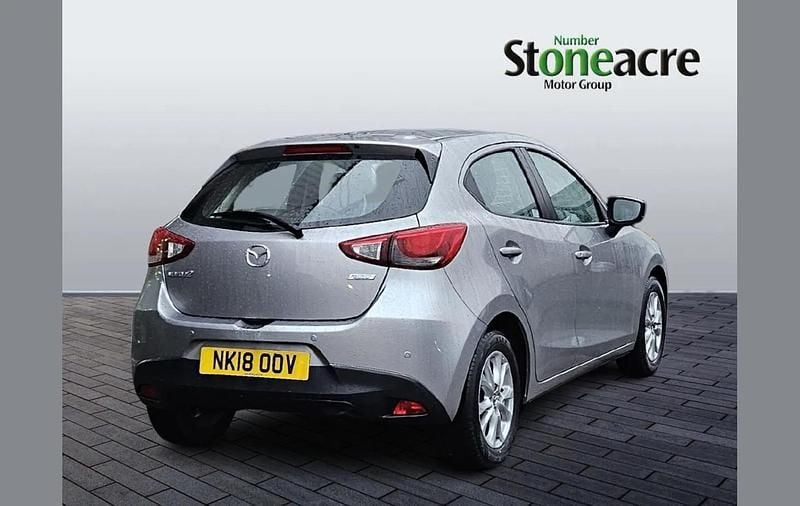 Used Mazda 2 73 HP (53 kW) 2018 Silver Hatchback