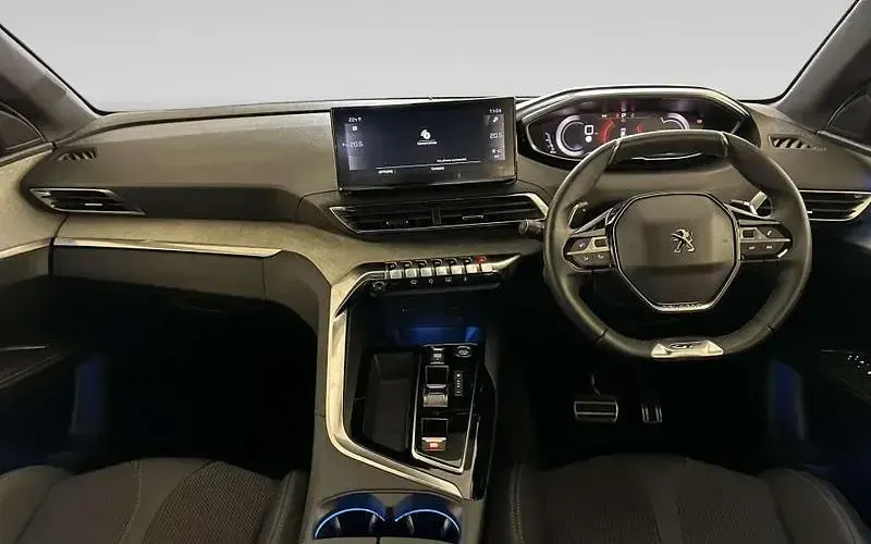Used Peugeot 5008 GTi 136 HP (100 kW) 2024 Blue SUV