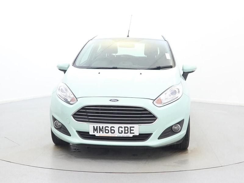 Used Ford Fiesta Zetec 2017 Green Hatchback