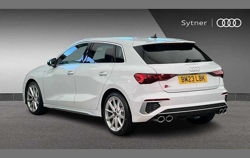 Used Audi S3 Sportback Comfort 306 HP (225 kW) 2023 White Hatchback