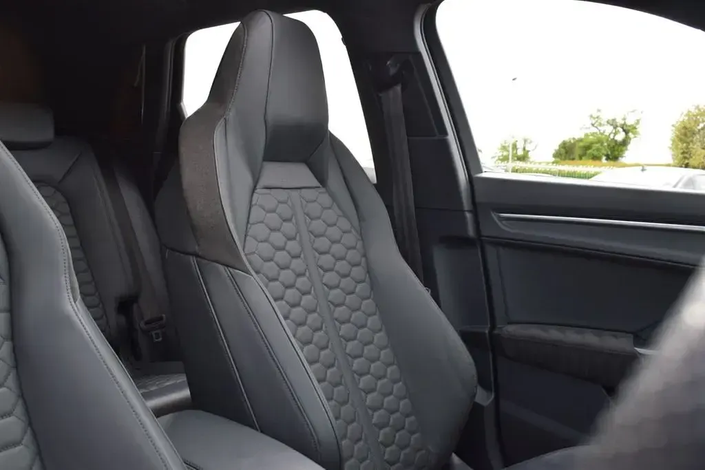 Used Audi RS Q3 Advanced 400 HP (294 kW) 2022 Grey SUV