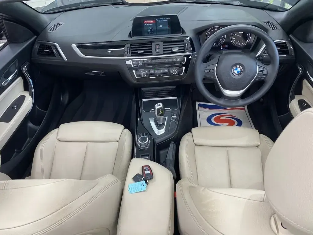 Used BMW 218 Sport Line 136 HP (100 kW) 2018 Grey Cabriolet