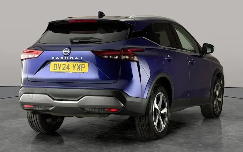 Used Nissan Qashqai N-Connecta 140 HP (102 kW) 2023 Blue SUV