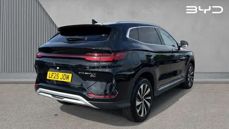 Used BYD Seal U Boost 218 HP (160 kW) 2025 Black SUV
