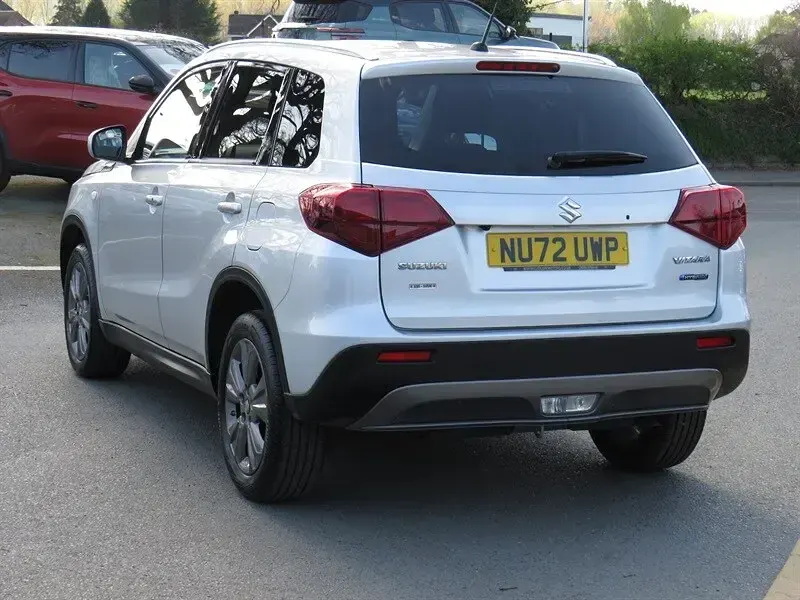 Used Suzuki Vitara SZ-T 115 HP (84 kW) 2023 Silver SUV