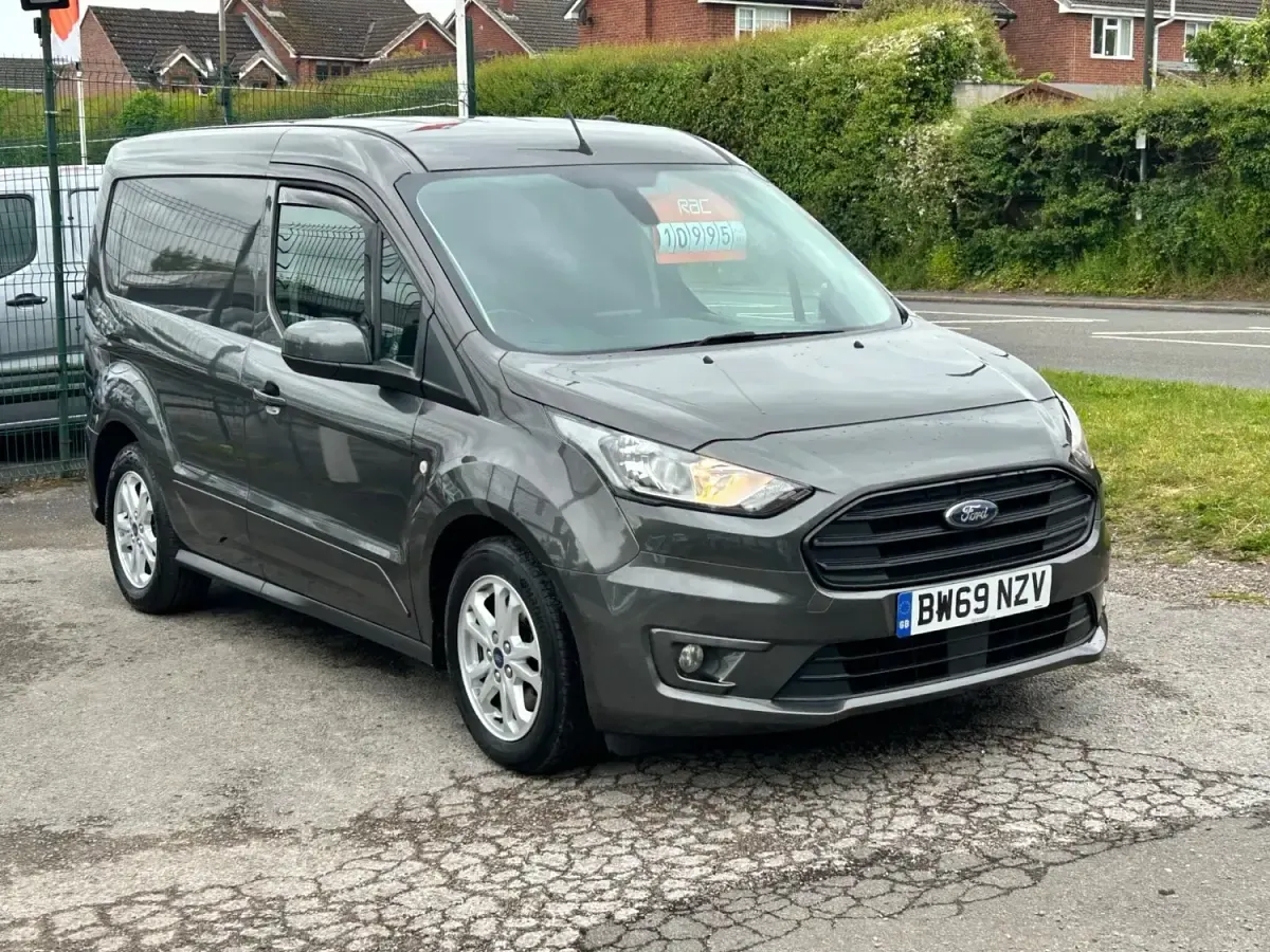 Used Ford Transit Connect Limited 120 HP (88 kW) 2020 Grey MPV