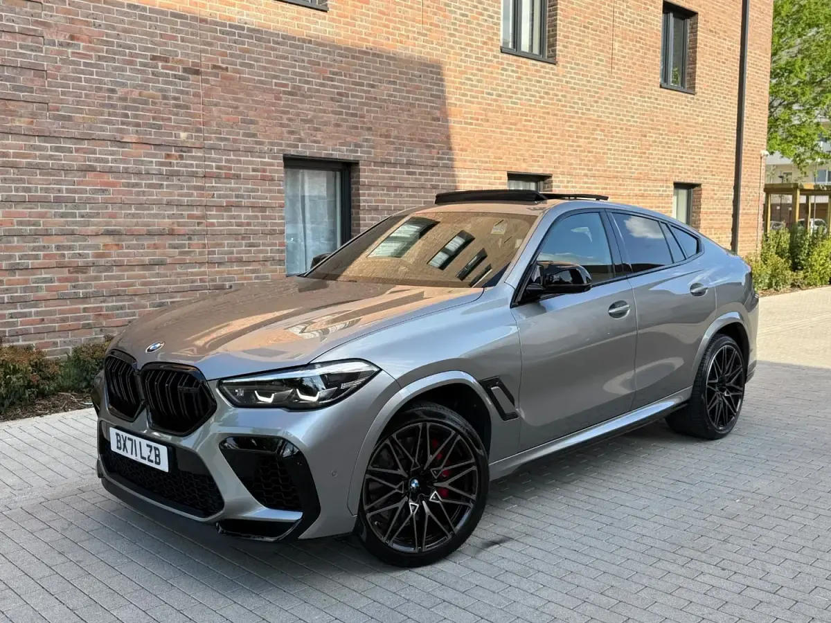 Begagnad BMW X6 M Competition Edition 2021 Grå SUV