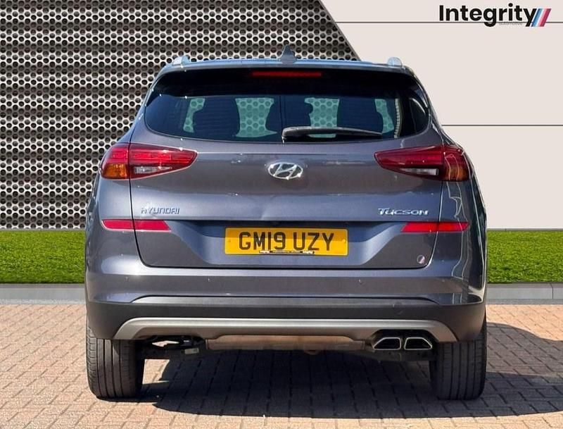 Używany Hyundai Tucson Premium 177 KM (130 kW) 2019 Szary SUV