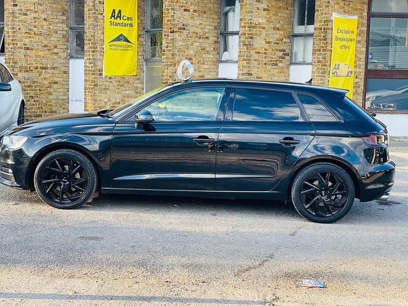 Used Audi A3 Sport 125 HP (91 kW) 2016 Black Hatchback