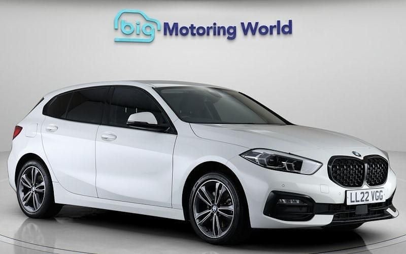 Used BMW 116 Sport Line 116 HP (85 kW) 2024 Hatchback