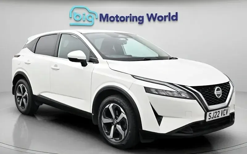 Used Nissan Qashqai N-Connecta 140 HP (102 kW) 2022 SUV