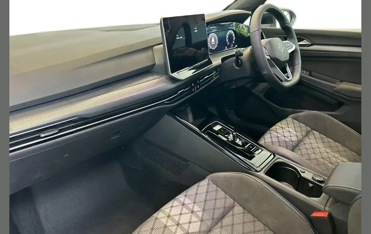 Used VW Golf VIII Black Edition 150 HP (110 kW) 2025 Black Hatchback