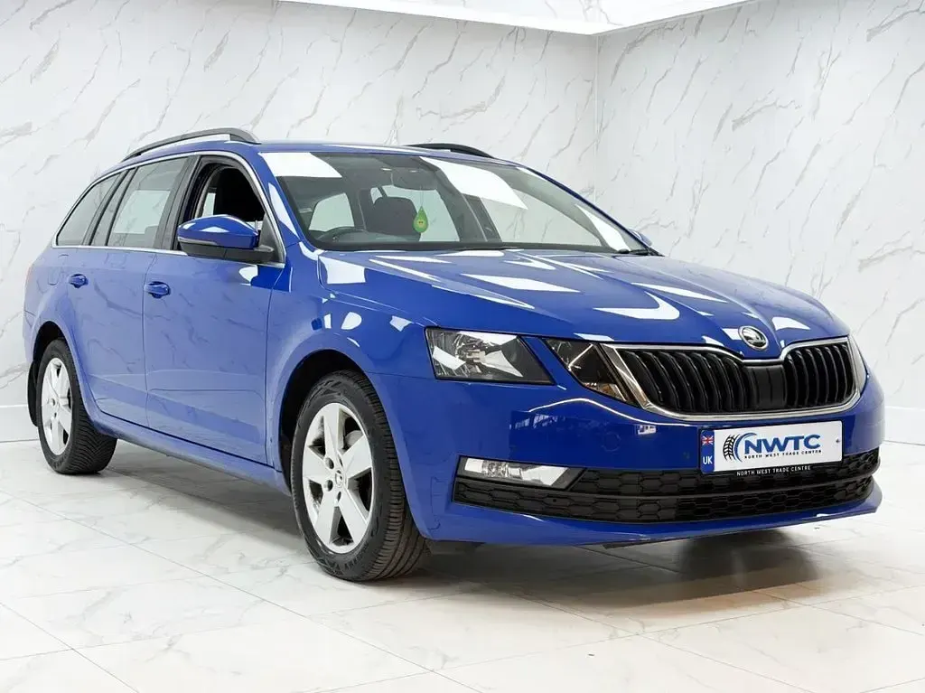 Used Skoda Octavia SE Technology 2020 Blue Estate