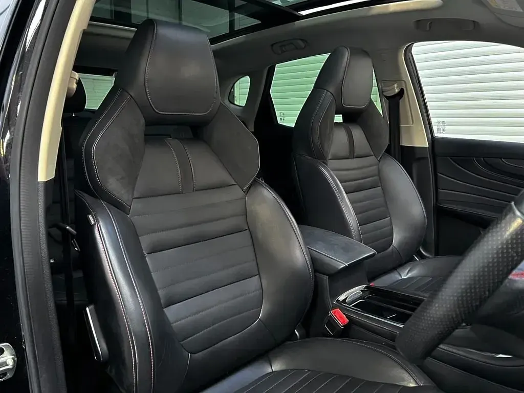 Used MG HS Exclusive 162 HP (119 kW) 2023 Black SUV