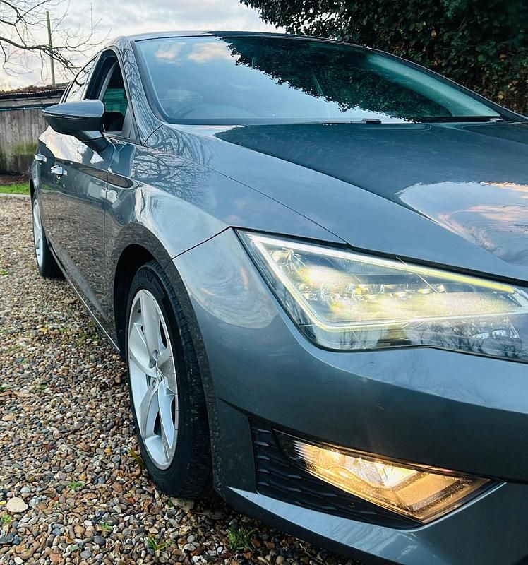 Used Seat Leon FR 150 HP (110 kW) 2016 Grey Hatchback