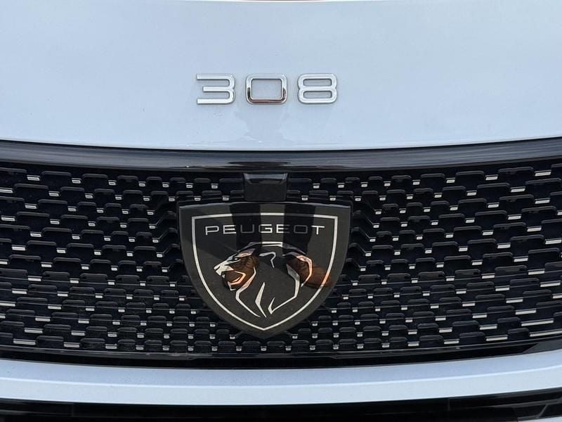 Used Peugeot e-308 GTi 114 kW (156 HP) 2023 White Hatchback
