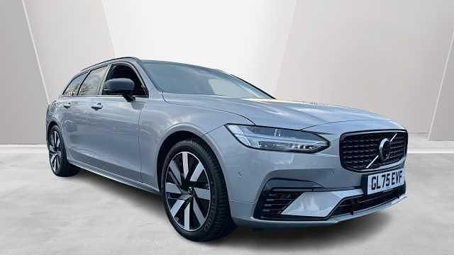 Used Volvo V90 Plus 345 HP (253 kW) 2025 Estate
