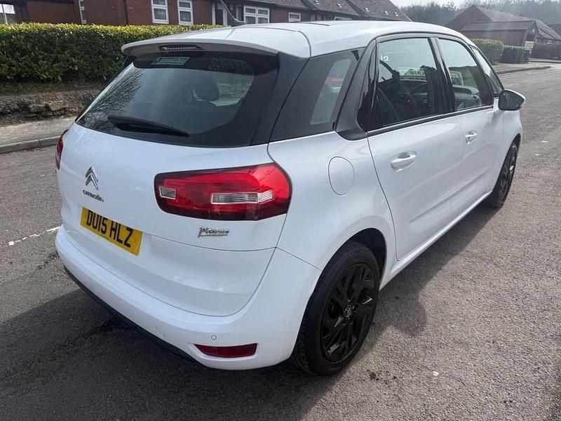 Used Citroën C4 Picasso SELECTION 115 HP (84 kW) 2015 White MPV