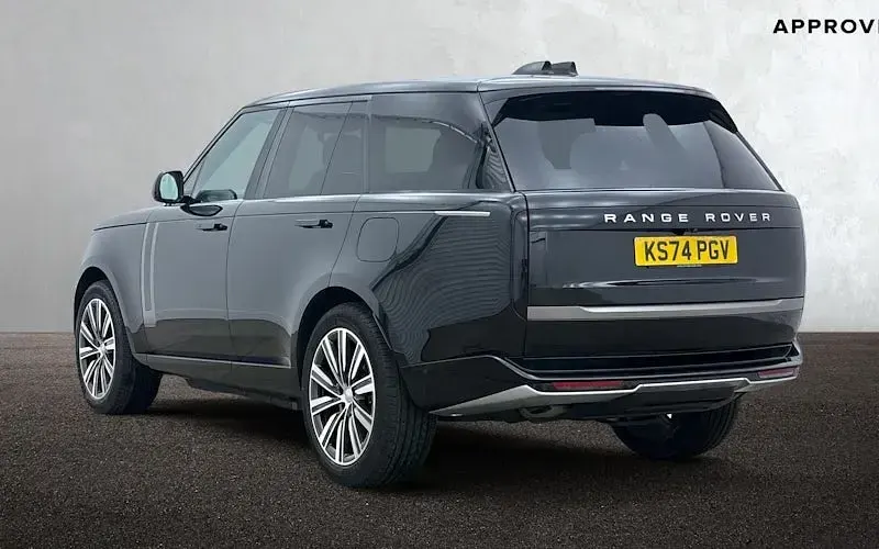 Used Land Rover Range Rover HSE 460 HP (338 kW) 2026 SUV