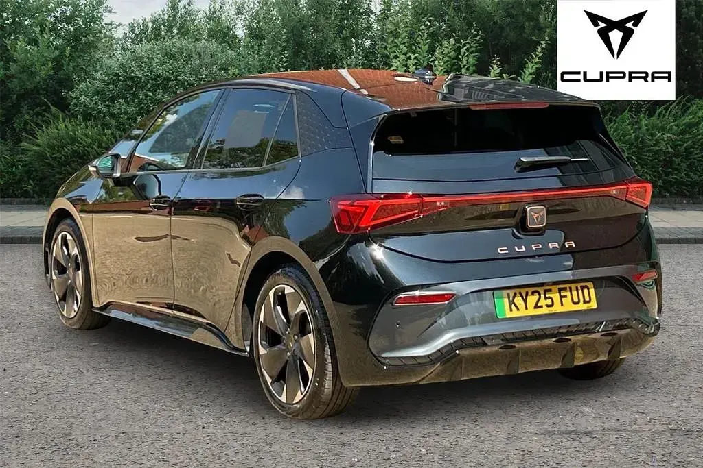 Used Cupra Born e-Boost 169 kW (231 HP) 2025 Hatchback