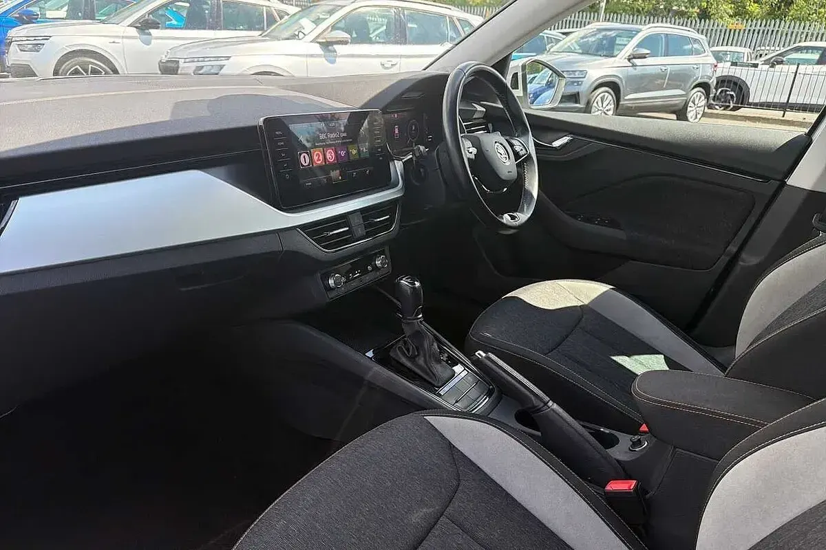 Used Skoda Kamiq SE L 115 HP (84 kW) 2021 Silver SUV