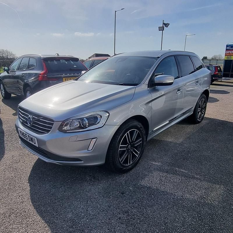 Used Volvo XC60 SE Lux 220 HP (161 kW) 2015 Silver SUV