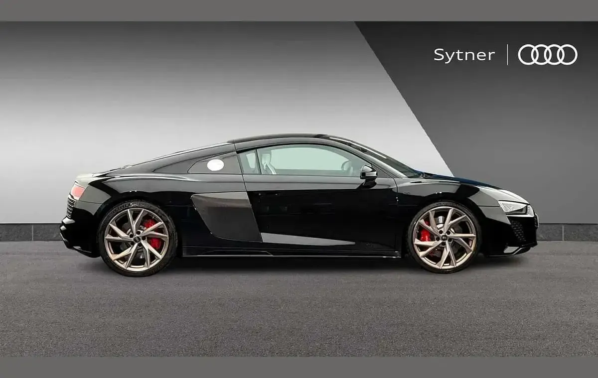 Used Audi R8 Coupé Performance 561 HP (412 kW) 2024 Black Coupe