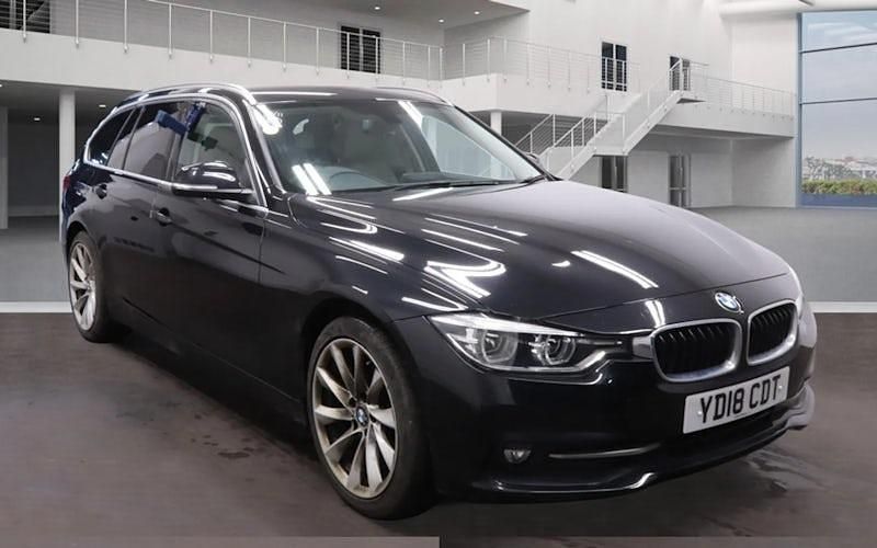 Black Used 2018 BMW 318 Sport Line Estate | £14,499 (Good price) - Image 1/4